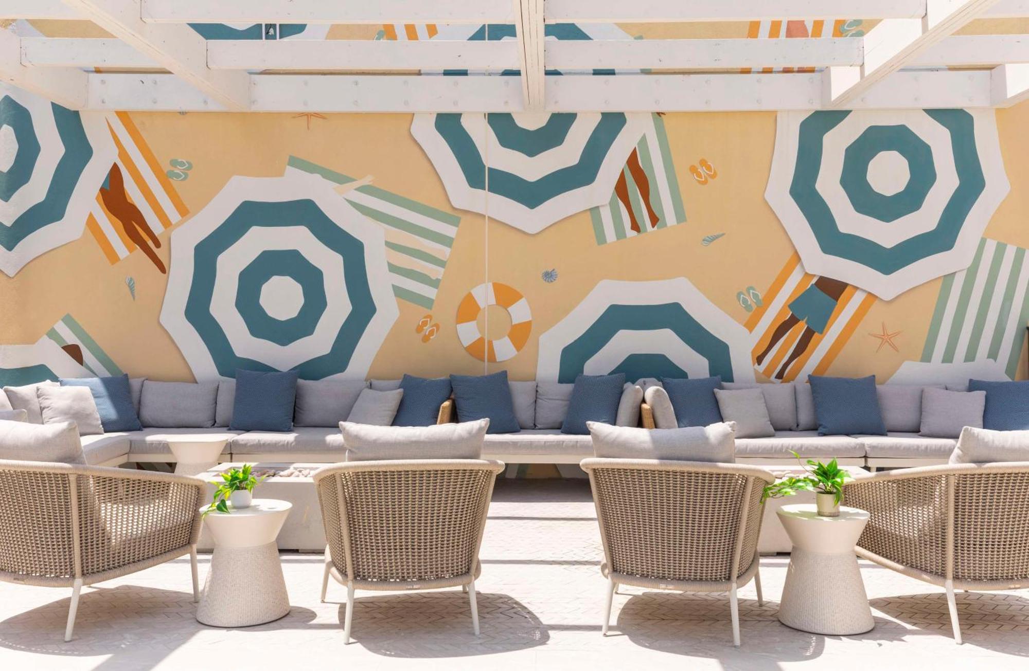 The Singer Oceanfront Resort, Curio Collection By Hilton Riviera Beach Exterior photo